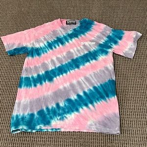 Sleepover by Esther tie-dye short sleeve tshirt size S